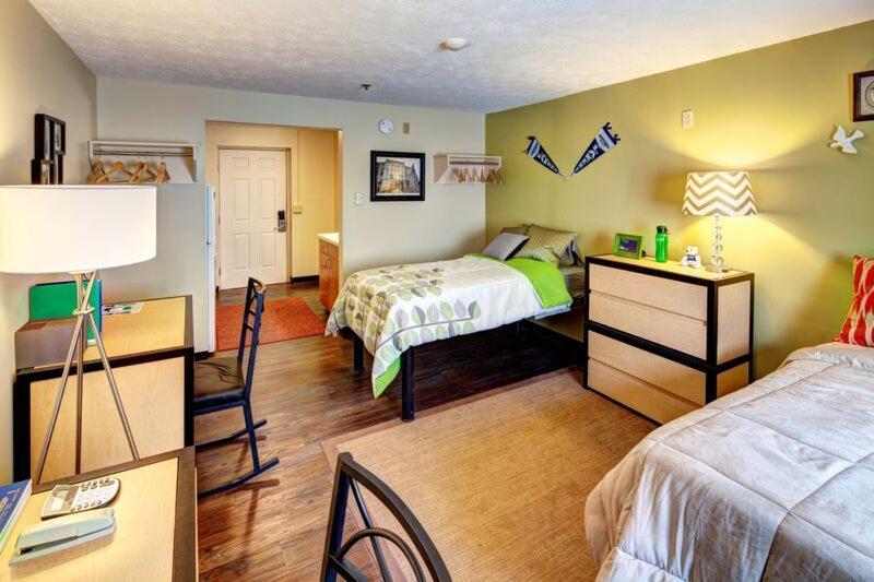 Campus Gate - Student Housing Hotel 3*