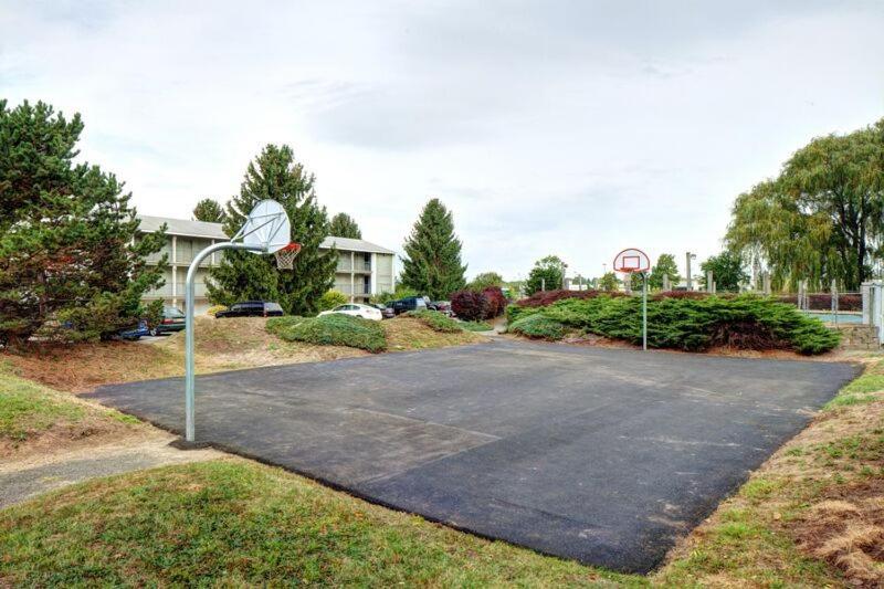 Campus Gate - Student Housing Hotel Canandaigua